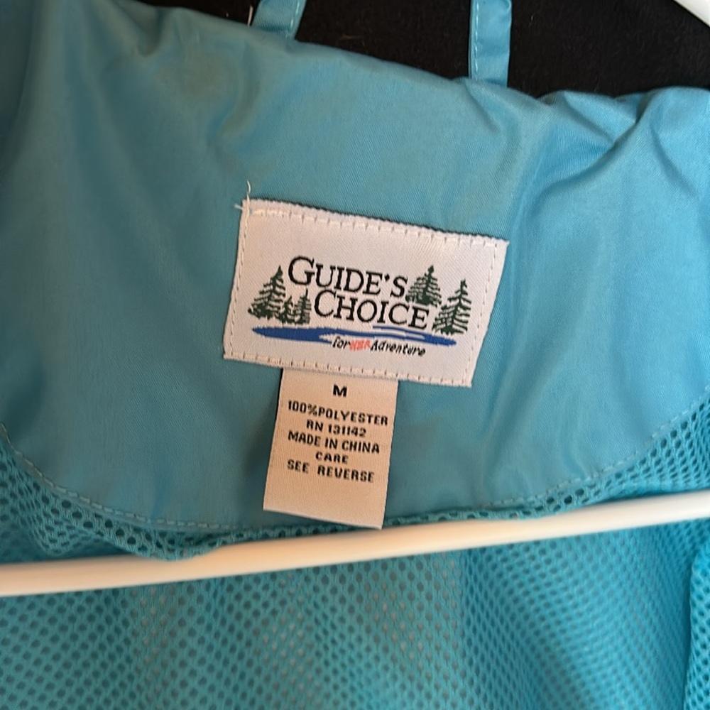 Waterproof jacket - Picture 2 of 3